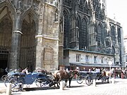 Wien, Stephansdom: Reste der Gadenbauten bis heute erhalten
