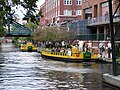 تاکسی‌های آبی در کانال تفریحی شهر