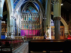 Interior de All Saints[235]​ de Margaret Street (Londres)