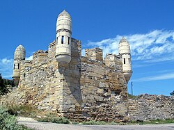 Tvrz Yenikale postavená Turky v 18. století