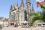 Mulhouse, la place de la Réunion et le temple Saint-Étienne