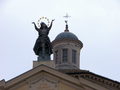 Madonna posta sulla Chiesa di Santa Maria