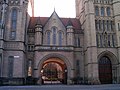 Manchester Üniversitesi Whitworth Hall idari binası