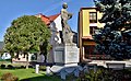 Pomník padlým v I. světové válce před budovou Gymnázia K. V. Raise, slavnostní odhalení dne 21. června 1925, stavbu iniciovala Československá obec legionářská