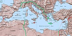 A Itália fascista, demarcada pela linha verde Ver: Grande Itália e Império Italiano