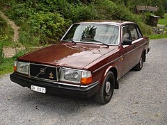 Volvo 240 (1984–1985)