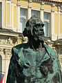 Husz János feje a prágai emlékműről