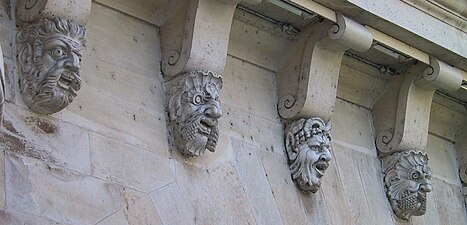 Mascarons du pont Neuf, Paris.