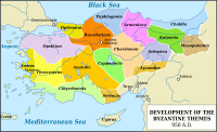 نقشهٔ امپراتوری بیزانس که در تِم‌ها در حدود سال ۹۵۰ میلادی نشان می‌دهد.