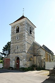 Façade de l'église Saint-Pierre