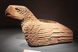 Aztec Stone Eagle Cuauhxicalli for Receiving Human Hearts (9782370714).jpg