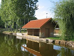 Lavoir des Bécauds à Neuilly-en-Donjon sur la Vouzance