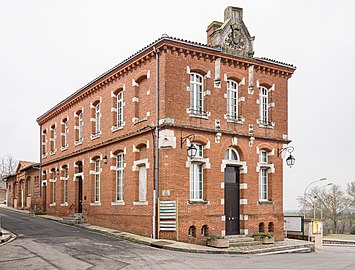 Mairie-école de Lanta