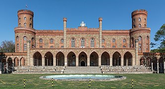 Castillo de Kamenz (1838-1872), según planos de Karl Friedrich Schinkel.