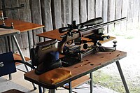 Um rifle Anschütz 1903 .22LR usado em tiro de Benchrest a 50 metros.