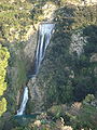 La grande cascade de la villa.