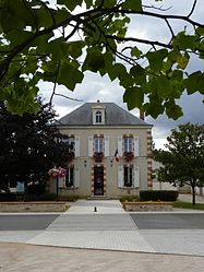 The town hall of Saint-Pavace