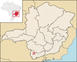 Localização de Ipuiuna em Minas Gerais