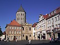 Innenstadt: Markt mit Gaukirche