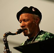 Charles Neville en 2011.