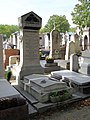 Jeho hrob na hřbitově Montparnasse v Paříži