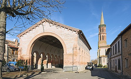 Halle de Launac