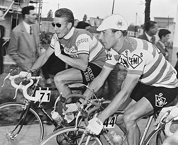 Jacques Anquetil in Charly Gaul v 4. etapi