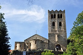 Chevet de l'abbaye Saint-Martin-du-Canigou.