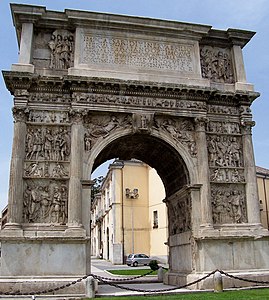 Arco di Traiano