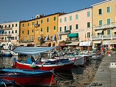 Le port de Portoferraio.