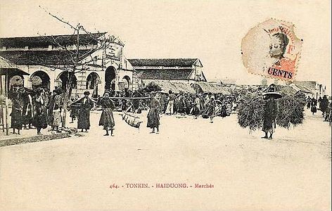 Một khu chợ tại Hải Dương khoảng cuối thế kỷ 19 - đầu thế kỷ 20 thời kỳ Pháp thuộc