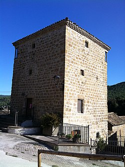 Tower in Ogern (Bassella)