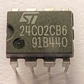 EEPROM ST M24C02