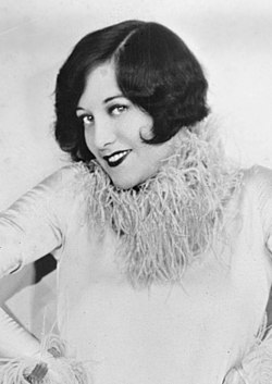 Joan Crawford kuvattuna 12. maaliskuuta 1927.