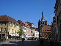 De Martin-Luther-Platz in het centrum van de stad