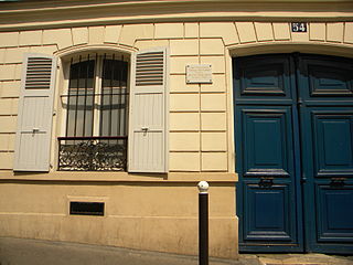 Porte du no 54 où habitèrent les frères Van Gogh.