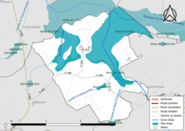 Carte en couleur présentant le réseau hydrographique de la commune