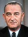 Lyndon B. Johnson, Yhdysvaltain historian nuorin ja yksi tunnetuimmista Yhdysvaltain senaatin enemmistöjohtajista.[8]