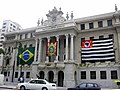 Facoltà di diritto di San Paolo, edificio eclettico con forte influenza neocoloniale (inaugurato nel 1939).