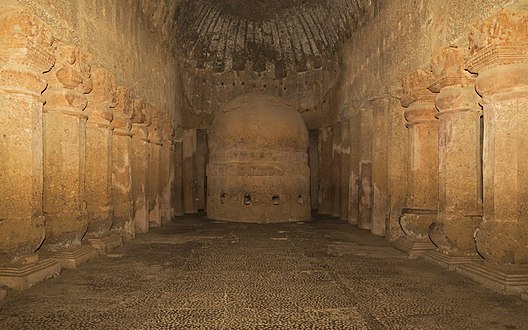 Vihara – holli i lutjeve.