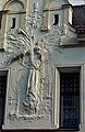 Štukový reliéf Jan Hus na hranici na průčelí domu č.p. 621, ulice U Divadla, Pardubice, 1900
