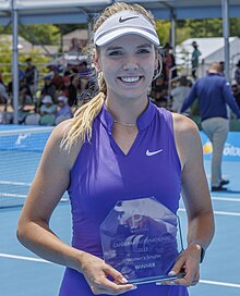 Photo of Britain's Katie Boulter after winning the final at the Canberra Tennis International