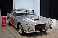 Ferrari 400 Superamerica.