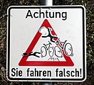 Warnschild in Freiburg im Breisgau