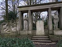 Monument Jean et Pierre Carsoel Œuvre de Joseph Witterwulghe[6] (1883-1967)