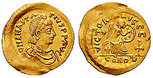 Photo de deux monnaies d'or représentant un empereur byzantin.