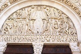 Le tympan de la cathédrale d'Autun.