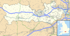 Mapa konturowa Berkshire, blisko centrum na prawo znajduje się punkt z opisem „Arborfield”