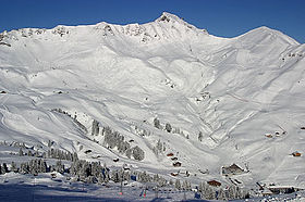 Vue aérienne de la station.