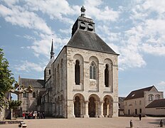 Abbaye de Saint-Benoît-sur-Loire.
